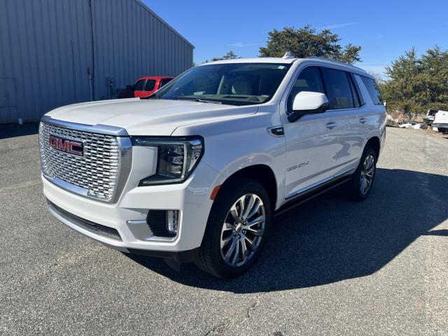  Salvage GMC Yukon